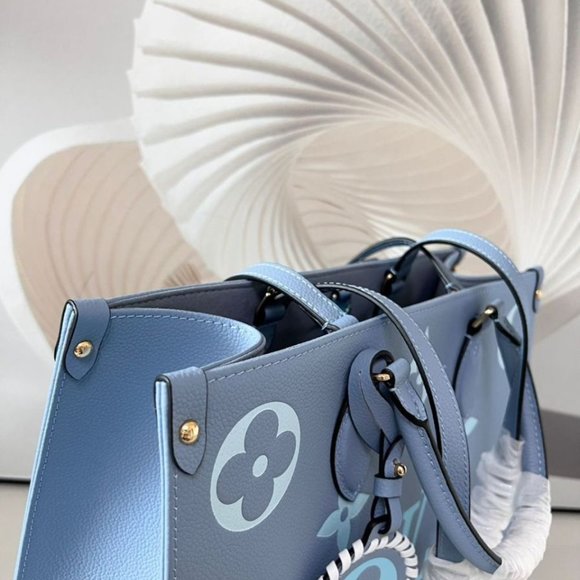 Louis Vuitton Monogram Reverse Canvas The Onthego MM bag - Blue - Picture 6 of 9